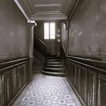 Appartement Refait à neuf proche Arc Triomphe 4P